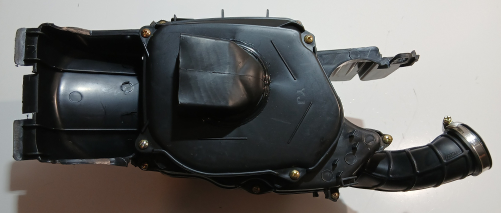 Корпус воздушного фильтра в сборе REGULMOTO ADV 300