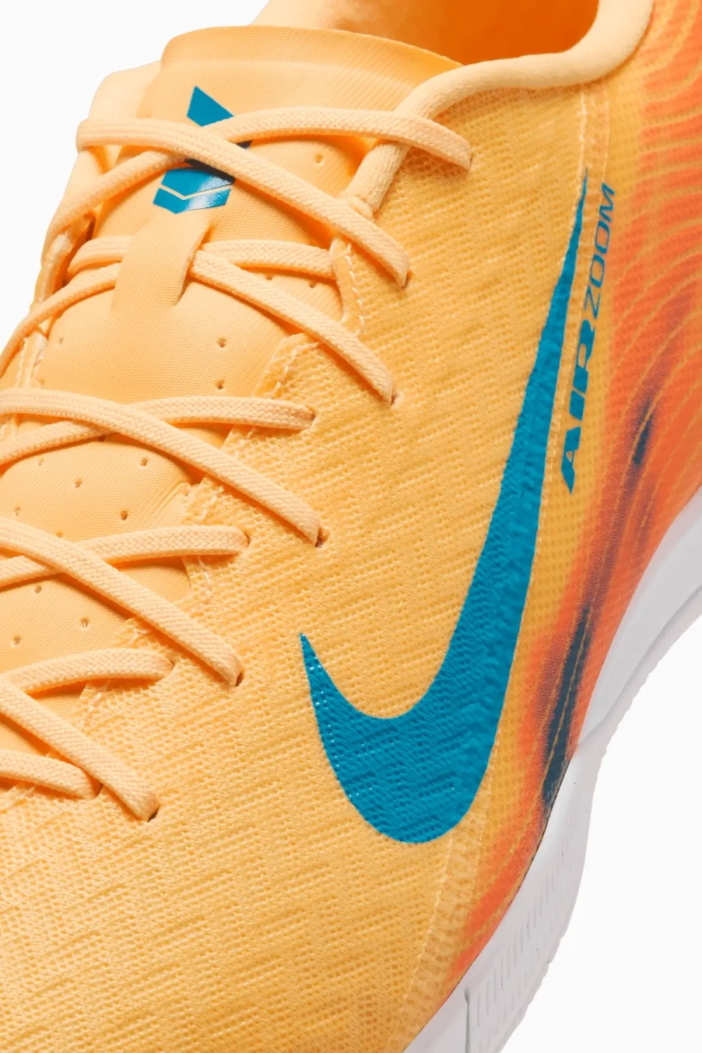 Футзалки Nike Zoom Mercurial Vapor 16 Academy Mbappe IC - оранжевый