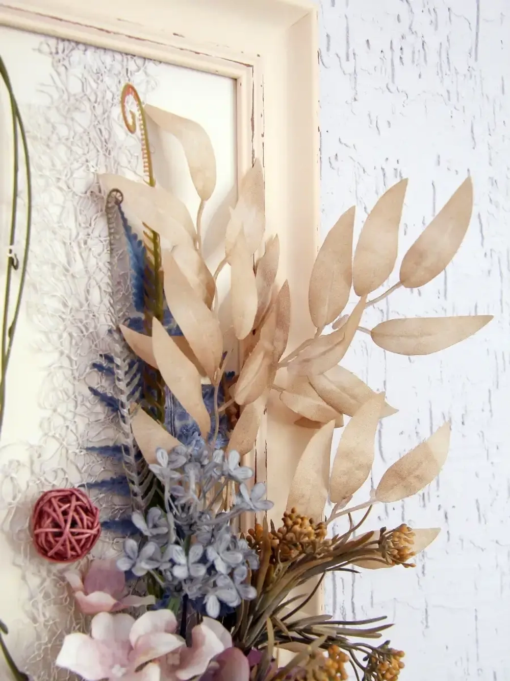 Декорация настенная