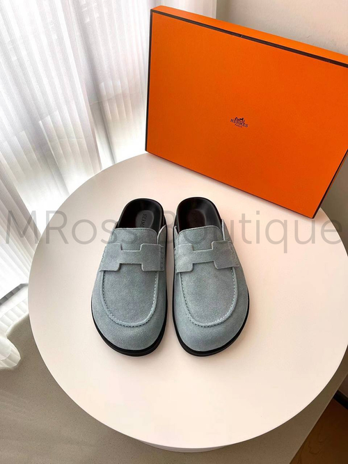 Женские мюли Hermes в голубом цвете из замши