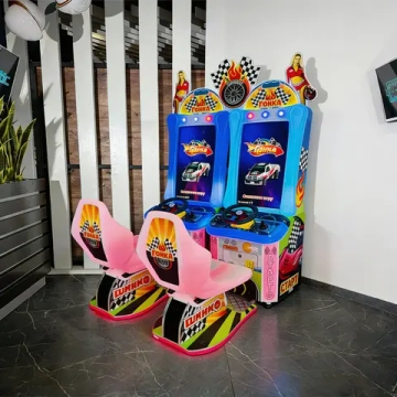 Детский двойной автомат с видеоиграми «Автогонка»