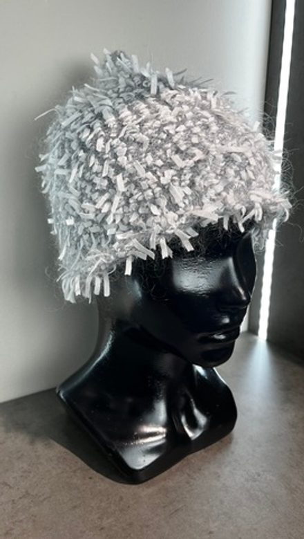 Дора шапка  HAPPY