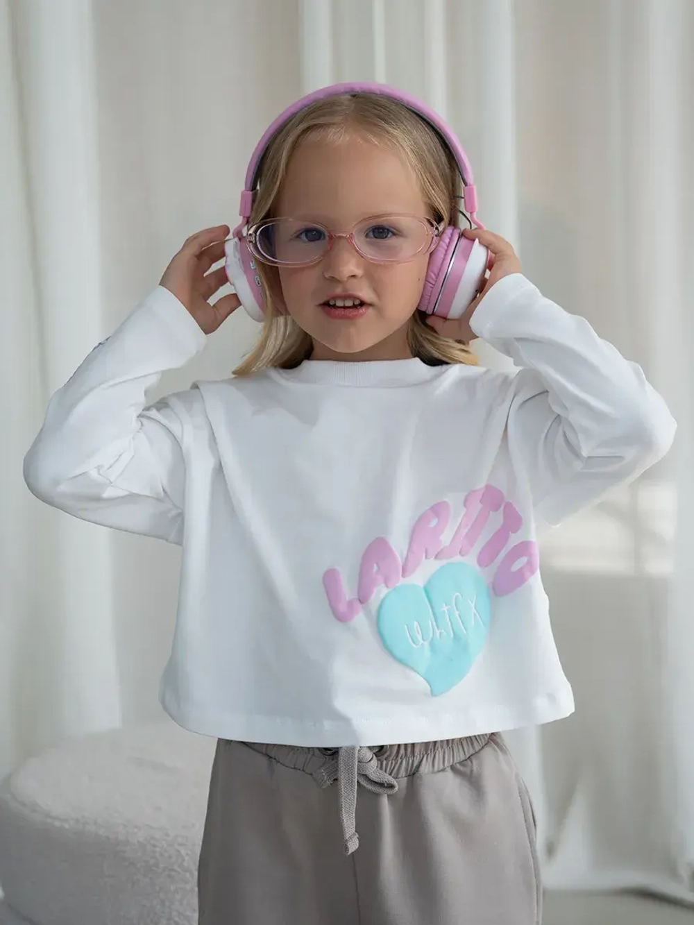 Лонгслив для девочки в школу, белый