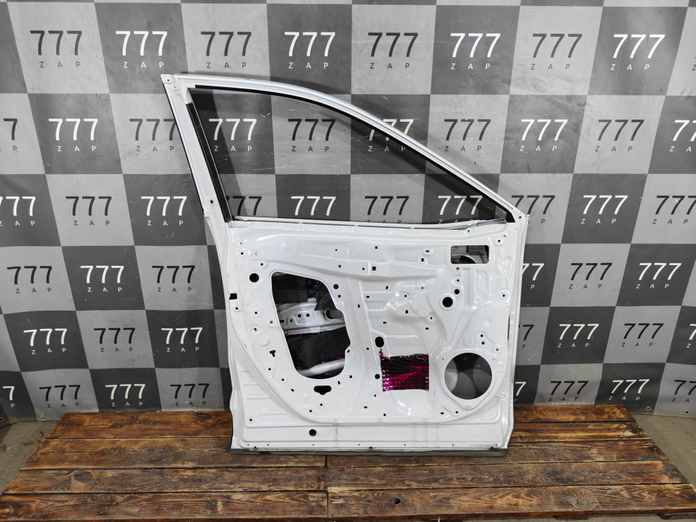 Дверь передняя левая Toyota RAV4 V (XA50) 18-нв Б/У Оригинал 670020R140