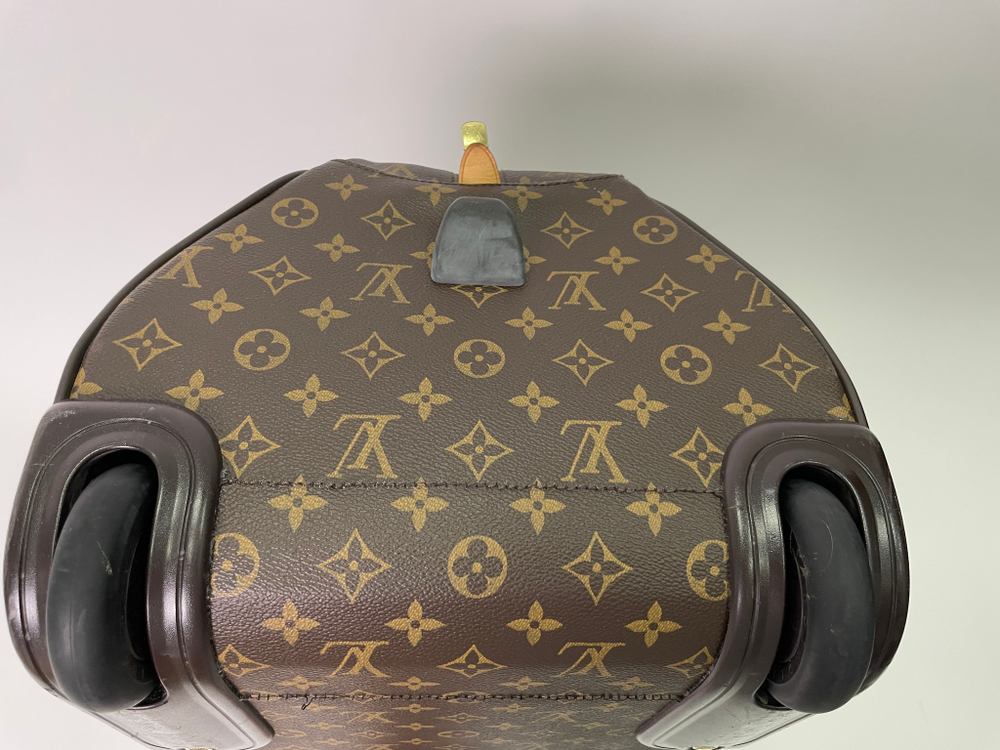 Дорожная сумка на колёсах с ручкой Louis Vuitton