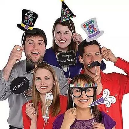 Новогодняя бутафория