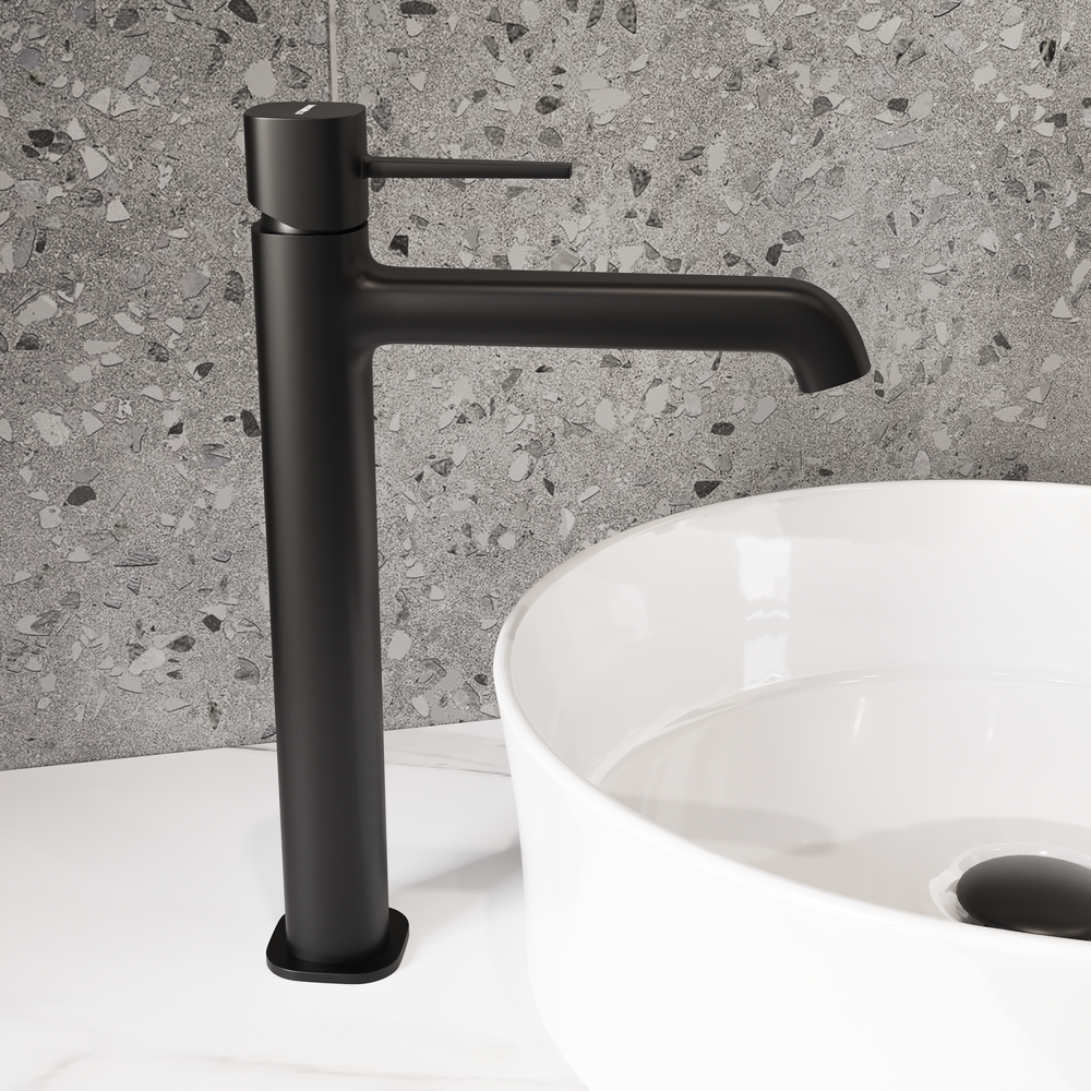 Смеситель для раковины STWORKI Эстерсунд S31020BK + донный клапан SW-001BK черный матовый