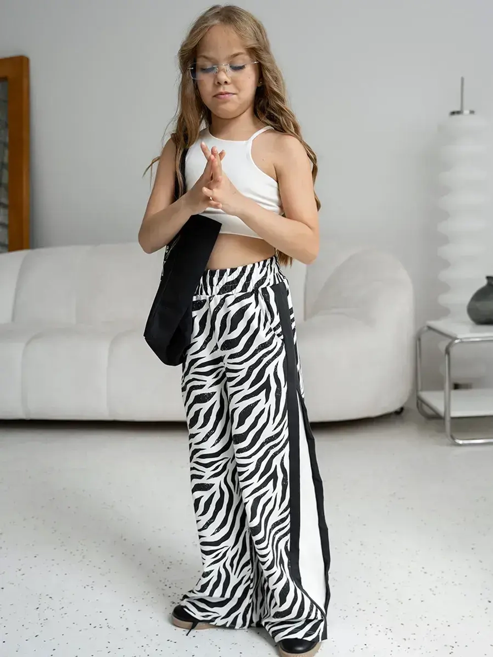 Брюки для девочки на осень