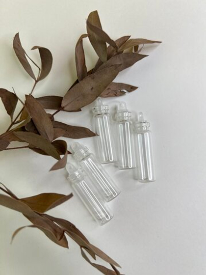 Флакон стекляный с пластиковой  крышкой