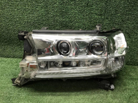 Фара левая Toyota Land Cruiser 200 (2015-2021) LED