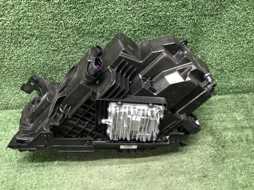 Битая Фара правая Geely Monjaro (2021-н.в.) LED