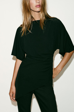 ZARA ТОП АСИММЕТРИЧНОГО КРОЯ СО СБОРКАМИ, ЧЕРНЫЙ