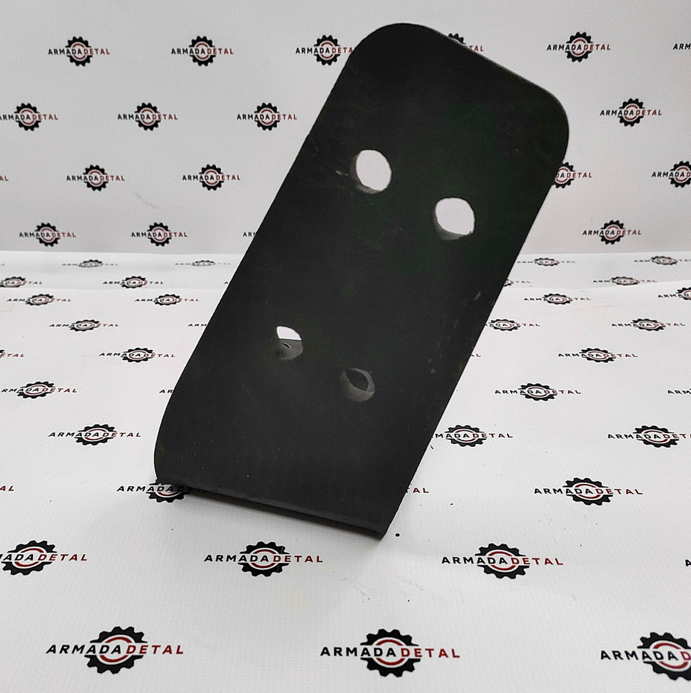 Кронштейн крыла 3CX (правый, уголок) | 331/31148 | Аналог