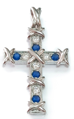 Ювелирный крест из серебра 925 пробы "Эстерелла"