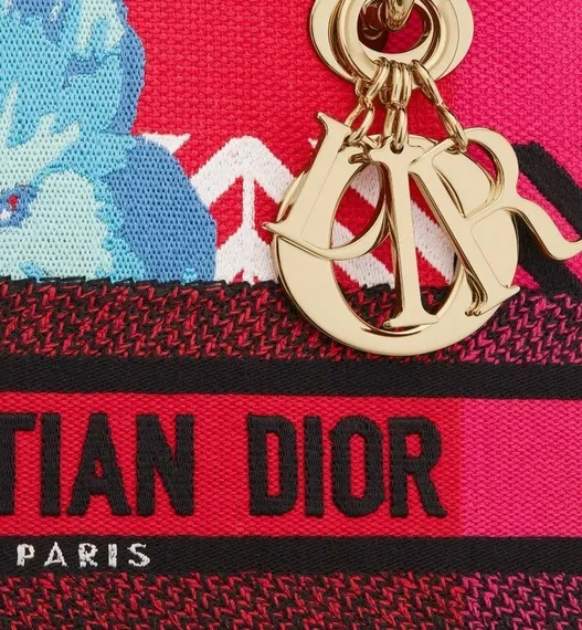 Сумка женская Dior Lady D-lite, модель среднего формата красный