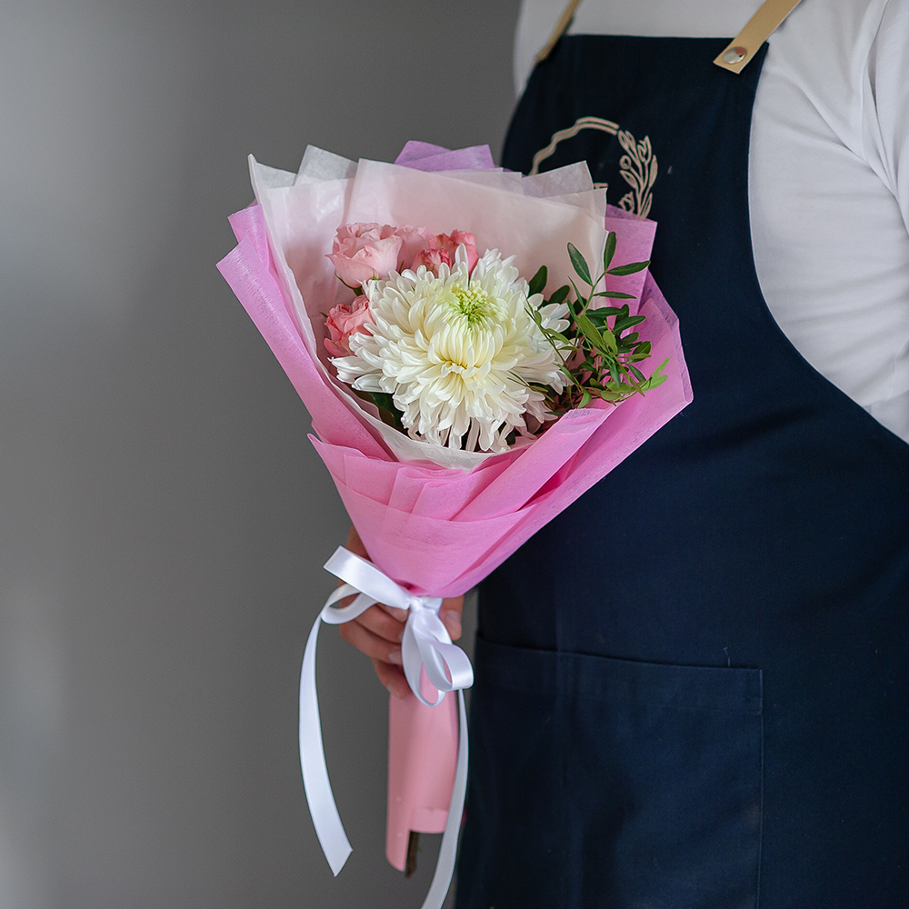 Минибукет с одноголовой хризантемой