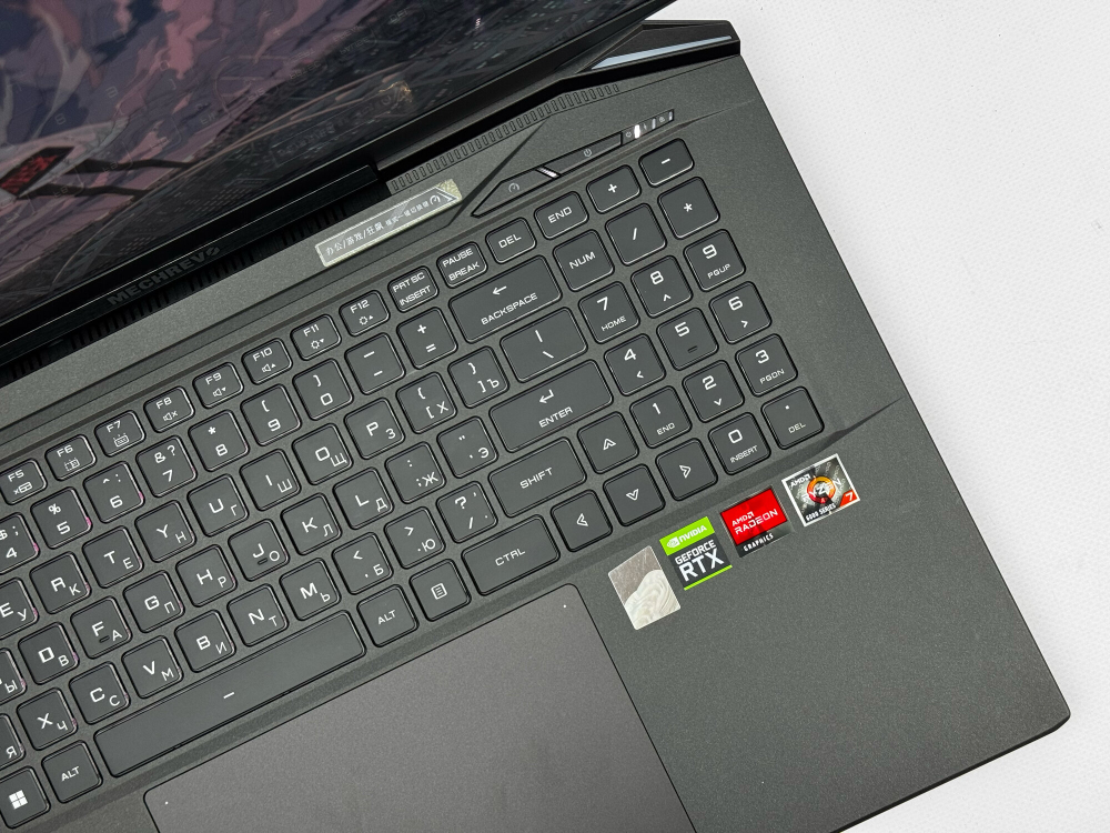 17.3 Игровой ноутбук Mechrevo Ryzen 7 6800H / RTX 3070 Ti / 16GB / 512GB / 2.5K / 240Hz / Win11 / RU-EN клавиатура
