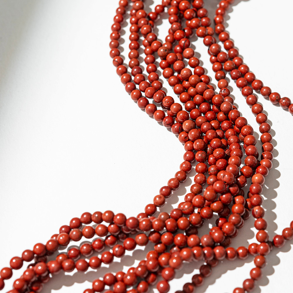 Яшма красная натуральная, 4,6мм, шар