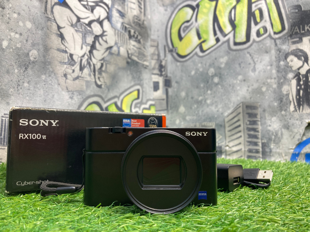 Sony RX100 M6