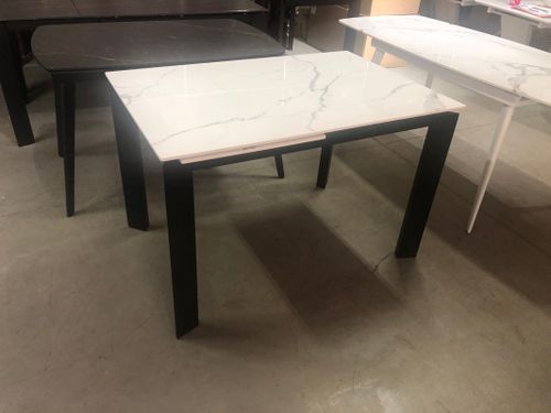 Стол CORNER 120 GLOSS STATUARIO WHITE SOLID CERAMIC / BLACK