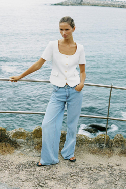 ZARA БЛЕЙЗЕР С КВАДРАТНЫМ ВЫРЕЗОМ И КОРОТКИМИ РУКАВАМИ, ЭКРЮ