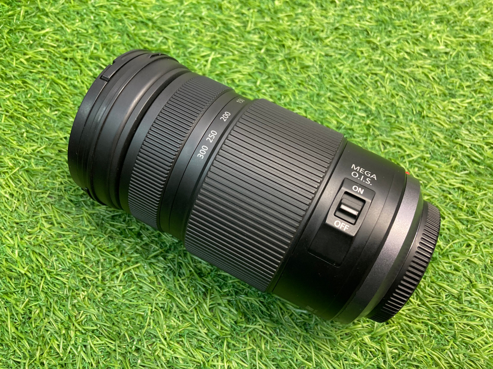 Panasonic 100-300mm 4.0-5.6 O.I.S. Lumix G Vario
