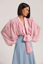 Блуза с бантом