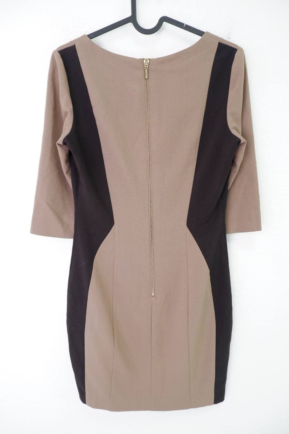 Платье Ostin для офиса 42 размер