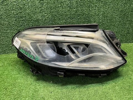 Битая Фара правая Mercedes GLE W166 (15-18) LED