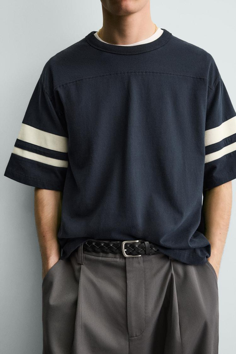 ZARA ФУТБОЛКА RELAXED FIT С КОНТРАСТНЫМИ ПОЛОСАМИ, МОРСКОЙ СИНИЙ