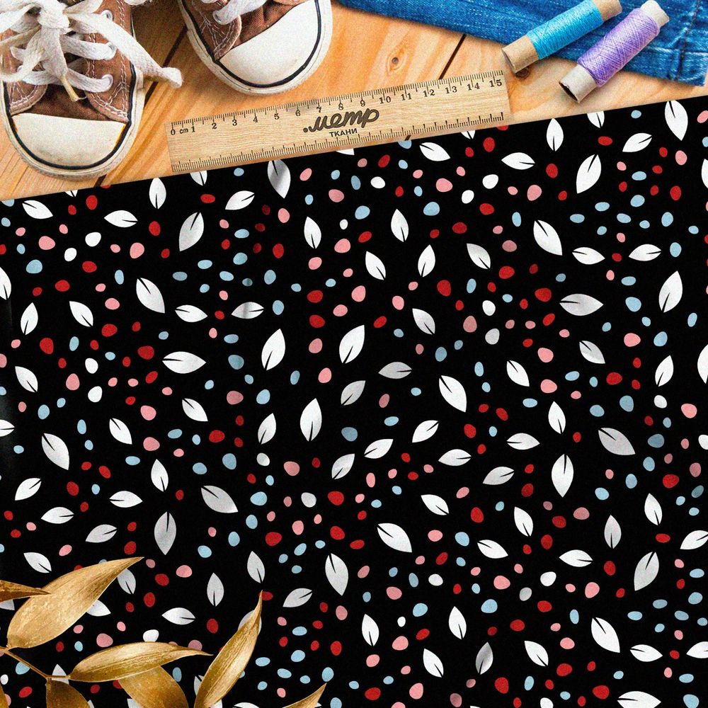 Ткань барби опадающие разноцветные листья на чёрном фоне