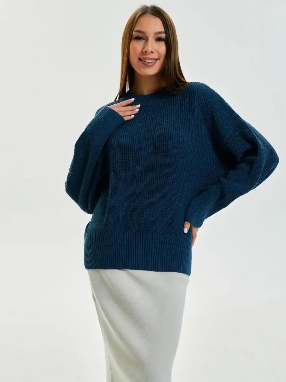 Базовый свитер