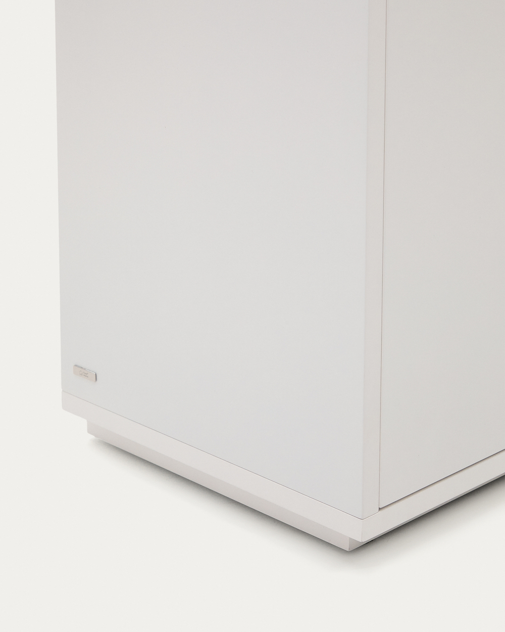 Сервант Abilen из шпона дуба и белый лак  180 x 75 cm