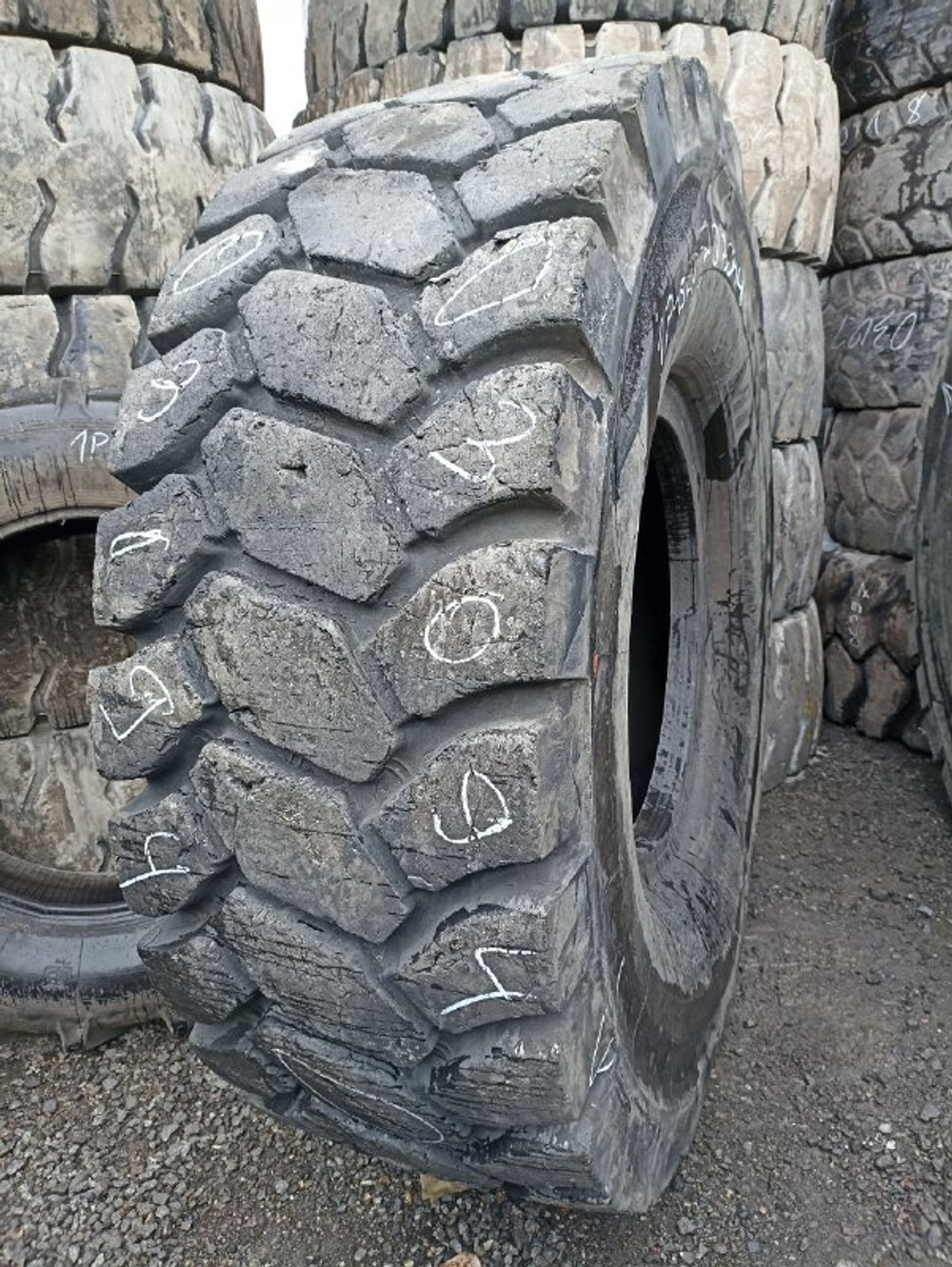 24.00R35 Michelin XDT шина б/у