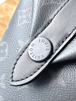 Louis Vuitton Envelope Pouch