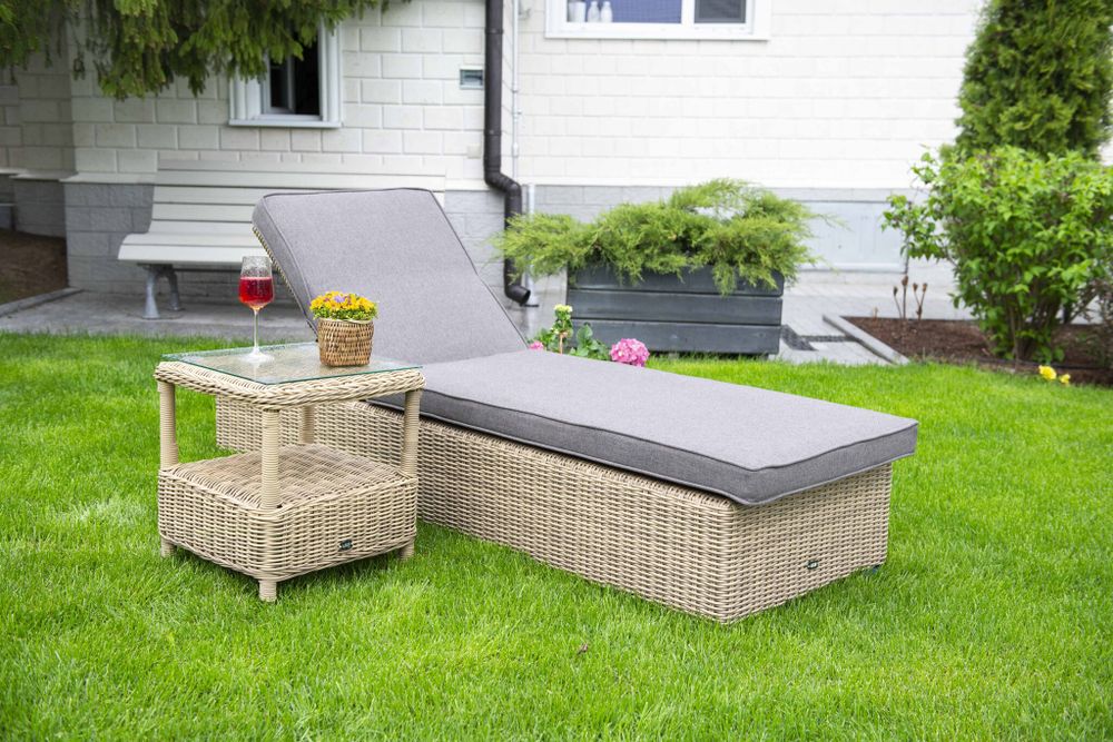 "Рим" комплект шезлонг со столиком, цвет соломенный