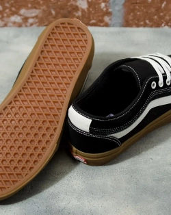 Кеды Vans CHUKKA LOW SIDEST VA5KQZB9M Black/Gum