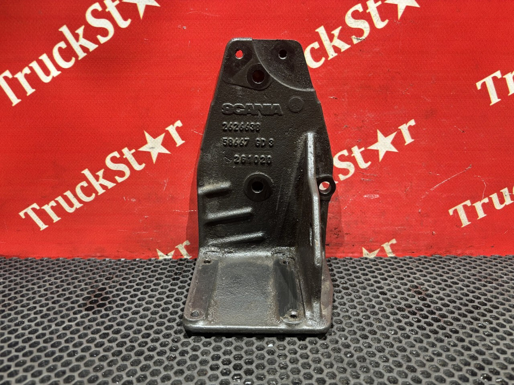 Кронштейн блока клапанов EGR 2021г.