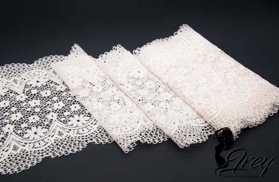 03-150 Кружево эластичное 19 см, айвори
