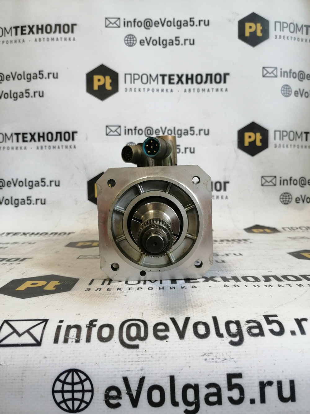 Siemens 1FK6042-6AF71-1AH0 б/у