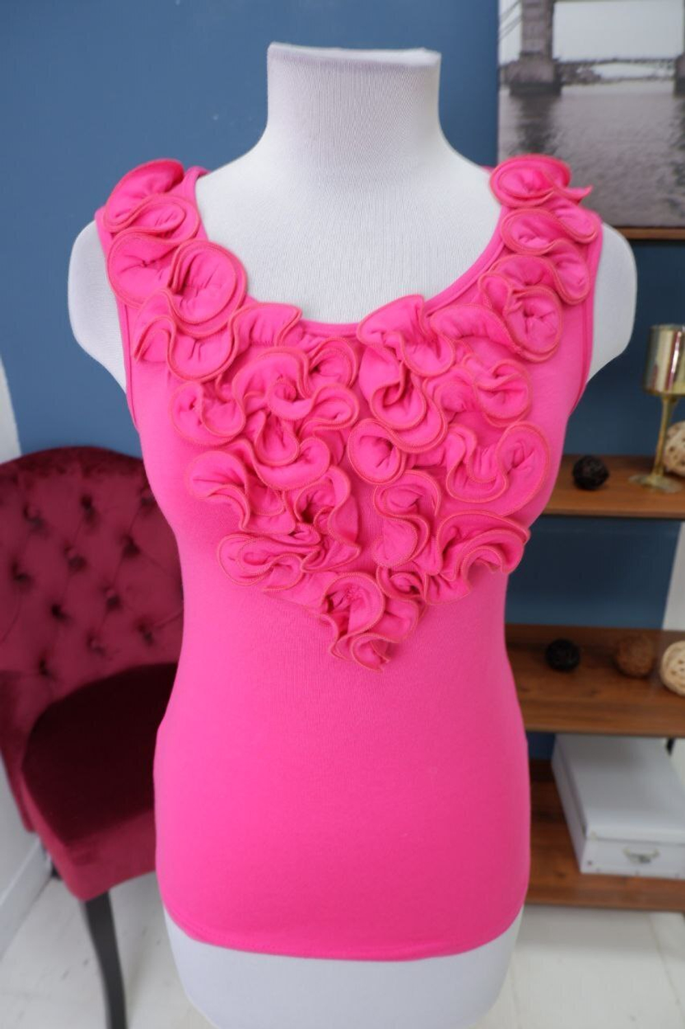 Майка с рюшами розовая 50 размер