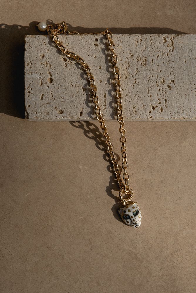 Цепь с пантерой из фарфора / Natilash Amulets