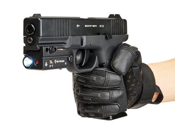 Фонарь подствольный пистолетный Skywoods Predator 300 люмен зеленый ЛЦУ