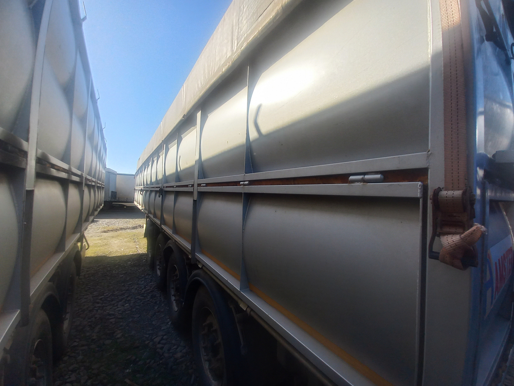 КРОПКУЗОВ 85057* Полуприцеп бортовой 85057B