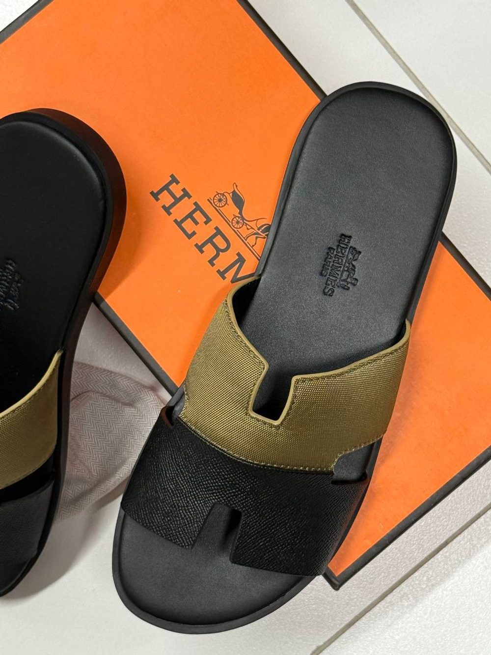 Шлёпанцы Hermes