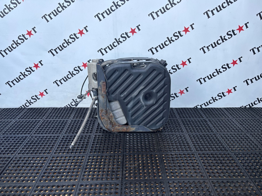 Бак AdBlue в сборе 120L