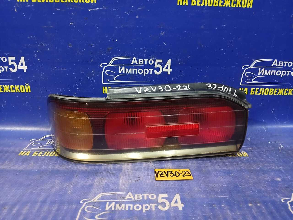 Стоп левый TOYOTA CAMRY PROMINENT 1991