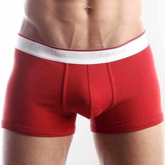 Мужские трусы боксеры красные Calvin Klein Tech Cool Boxer Red