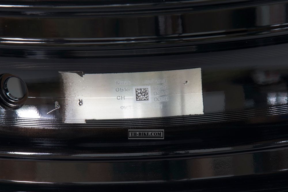 41073-0713-QT. WHEEL-ASSY,FR,G.BLAC. KAWASAKI