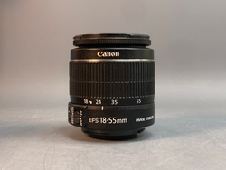 Canon 600D kit 18-55mm 3.5-5.6 IS ll 15.700 кадров